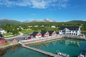 Hotels in Tranøy